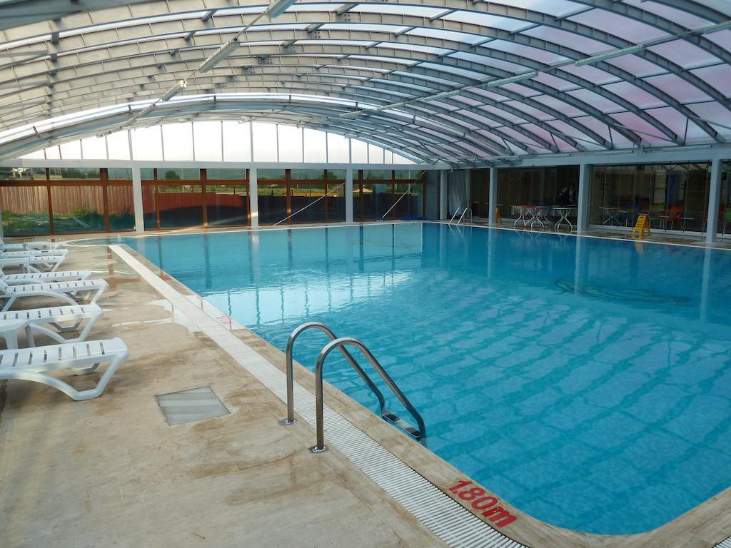 Celik Saray Hotel Pamukova Bagian luar foto